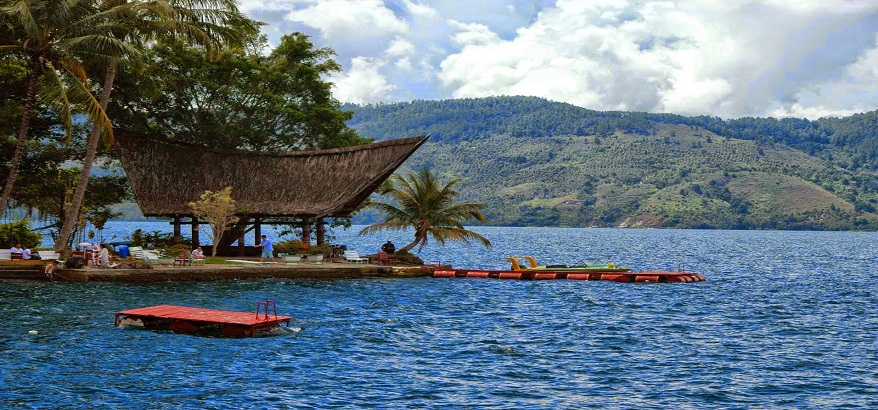 4 Lokasi Destinasi Wisata Alam Favorit di Sumut selain Danau Toba