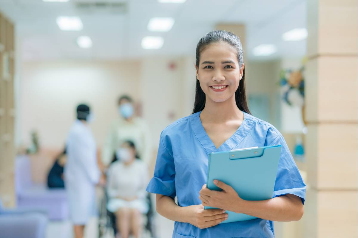 Tryout Online Perawat Klinis Dasar: Mempersiapkan Mahasiswa Keperawatan Menghadapi Ujian Keperawatan