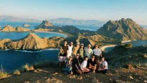 Liburan Bersama Keluarga Lebih Seru dengan Komodo Island Tour From Lombok