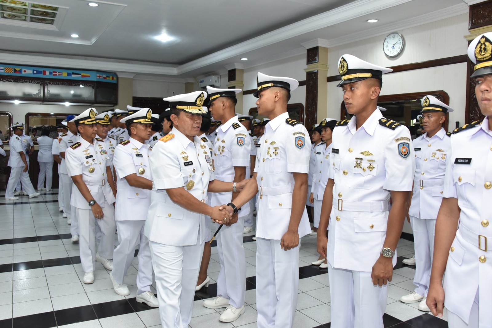 Tradisi dan Nilai-Nilai yang Ditanamkan di Akmil AL