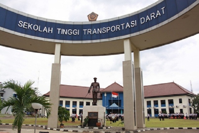 Kiat Mengelola Waktu saat Tes Online Kedinasan PTDI STTD