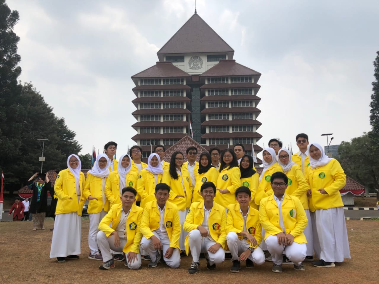 Biaya Kuliah UI: Tips Menabung untuk Pendidikan Tinggi