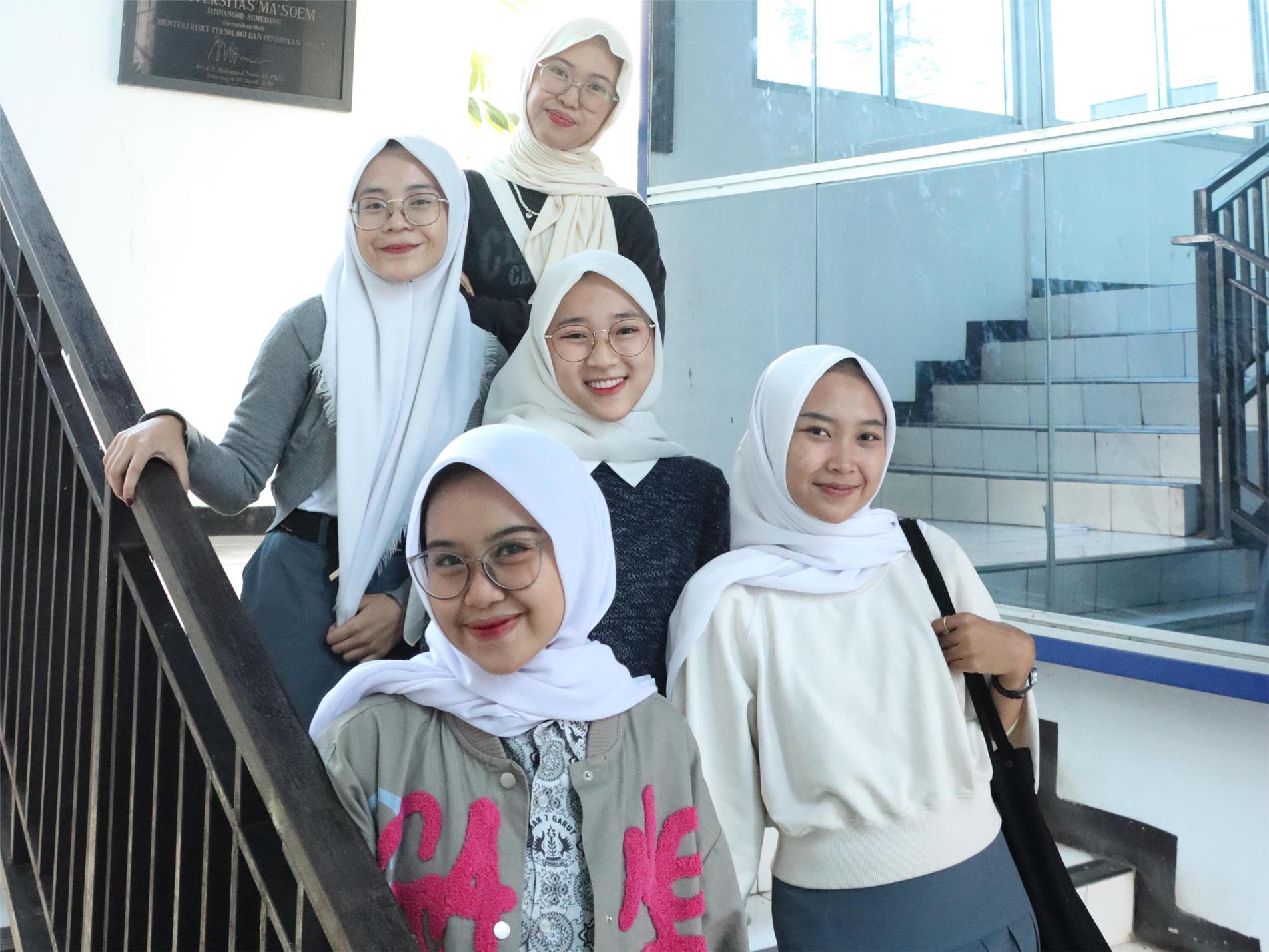 Cari Kuliah S1 Pendidikan Bahasa Inggris Yang Lebih Terjangkau Dari Negeri Dengan Kualitas Unggulan